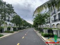 Lý Do Nhà Phố Cao Cấp Vẫn Dẫn Đầu Xu Hướng Đầu Tư Tại TP.HCM Dù Thị Trường Biến Động