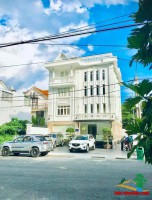 TOÀ NHÀ VĂN PHÒNG 3 MẶT TIỀN MỚI ĐẸP SAU GIGAMALL THỦ ĐỨC